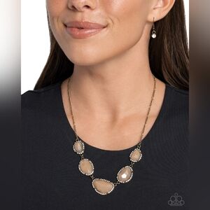 Active Glistening Brass Necklace